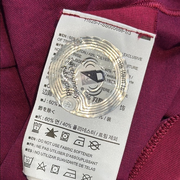 Arc'teryx Women's Sleeveless Top - Burgundy Size Medium - Picture 7 of 8